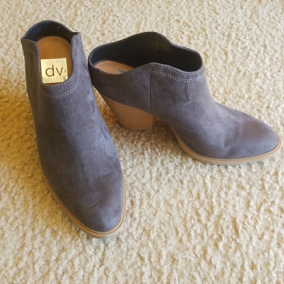 Dolce Vita Shoes - DV toe a target booties size 7.5